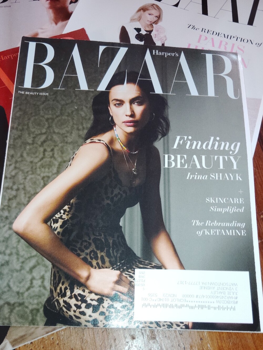 5 New Issues Harper's Bazaar Magazine Lot Dec 2022 - May 2023 - Picture 3 of 14